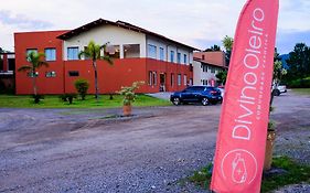 Pousada Divino Oleiro - Gov. Celso Ramos Hotel